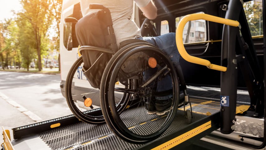  Dofinansowanie na samochód dla niepełnosprawnych | TOYOTA | Wózek infwalidzki