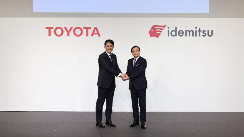 Toyota i Idemitsu ogłosiły zawarcie strategicznej umowy o współpracy